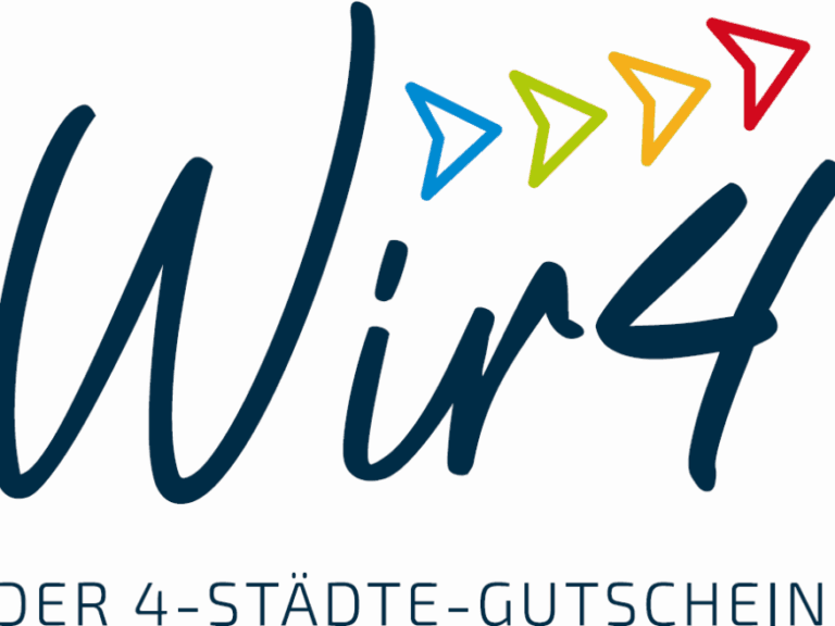 Logo des Vier-Städte-Gutschein Das neue Logo des Vier-Städte-Gutscheins „Wir 4 – Der 4-Städte-Gutschein“. Ein gemeinsames Angebot der Städte Oberhof, Schleusingen, Suhl und Zella-Mehlis zur Stärkung der regionalen Wirtschaft und Innenstädte. / Quelle: Kommunale Arbeitsgemeinschaft (KAG) Oberzentrum Südthüringen