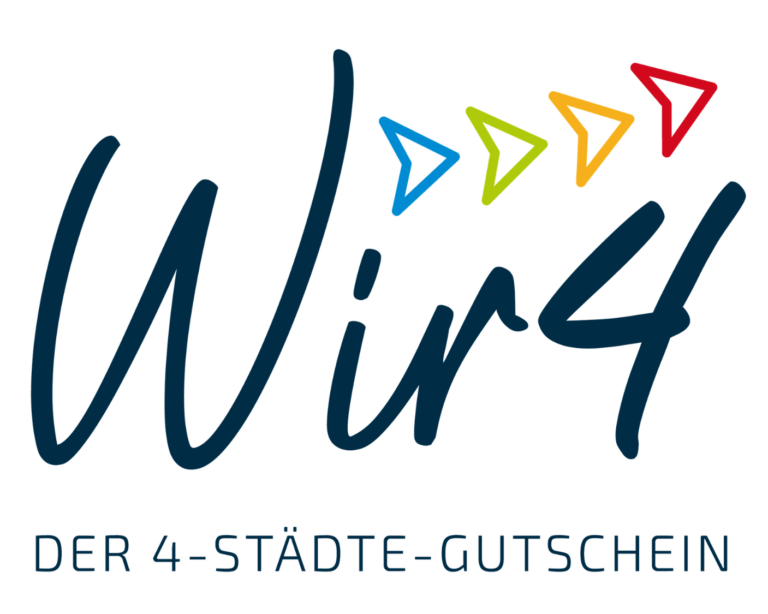Das neue Logo des Vier-Städte-Gutscheins „Wir 4 – Der 4-Städte-Gutschein“. Ein gemeinsames Angebot der Städte Oberhof, Schleusingen, Suhl und Zella-Mehlis zur Stärkung der regionalen Wirtschaft und Innenstädte.